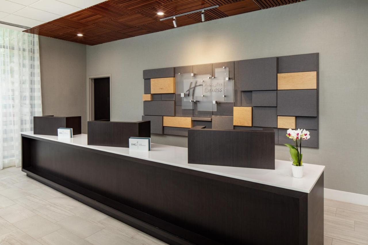 Holiday Inn Express Washington Dc Downtown By Ihg Экстерьер фото