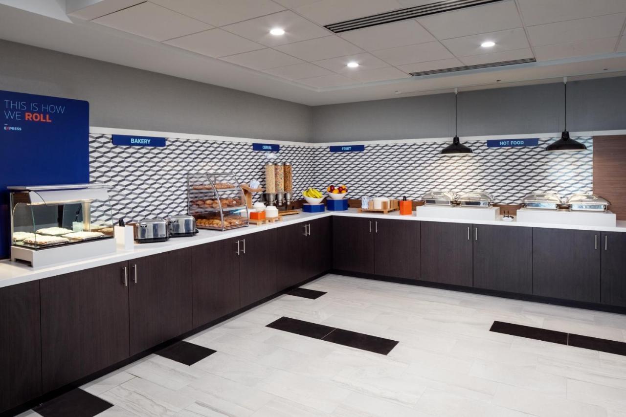 Holiday Inn Express Washington Dc Downtown By Ihg Экстерьер фото